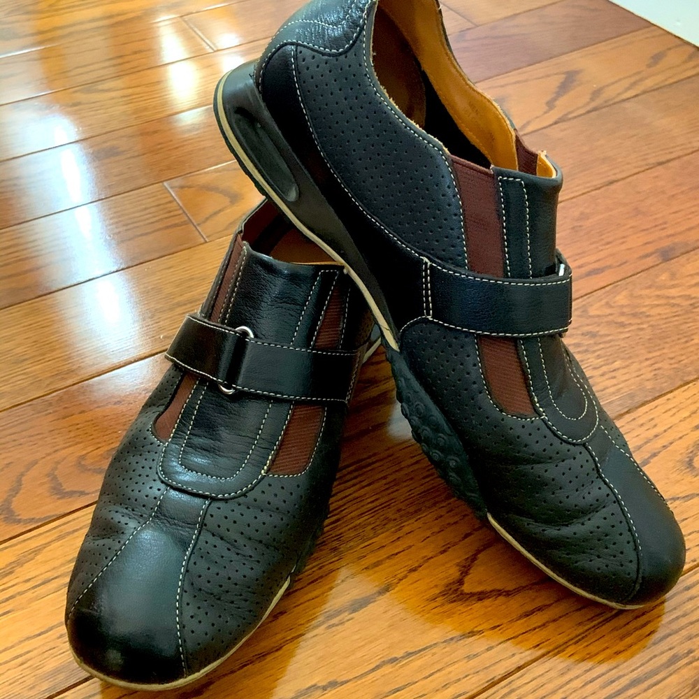 Mens shoes, Cole Haan brand, size 9.5 US